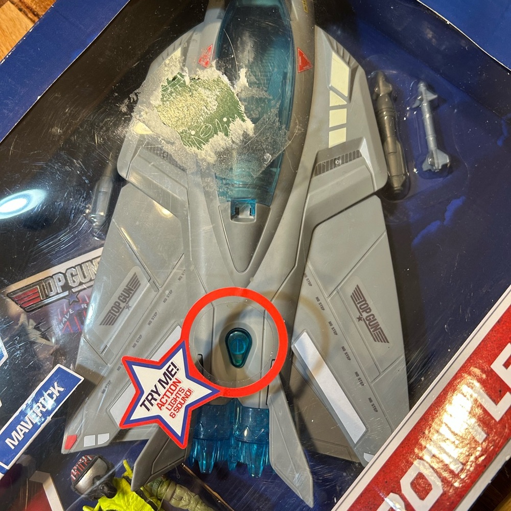 Top Gun Full Throttle Dual Jet Fighters Toy Set new in box - Picture 9 of 13